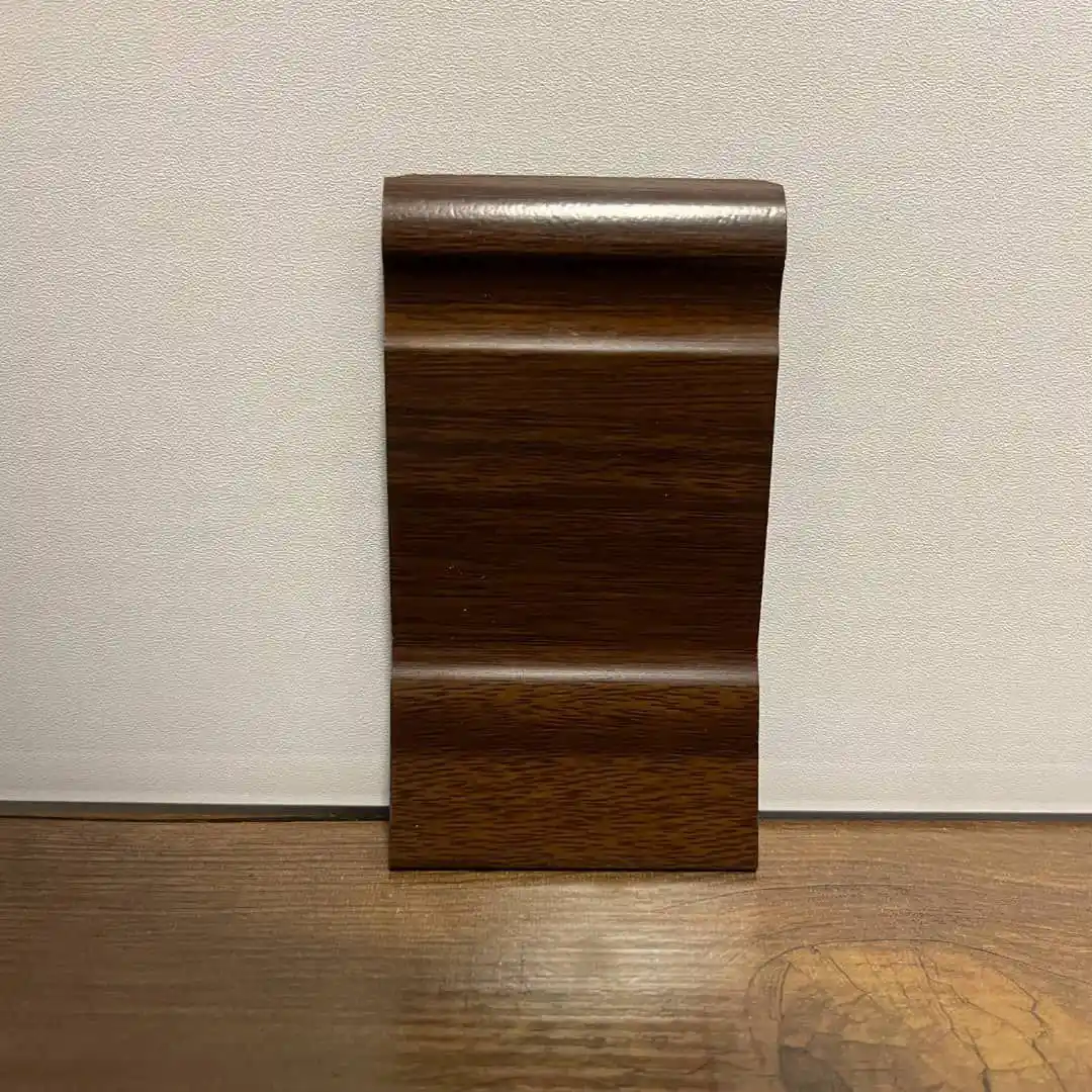 مرز ظرافت و زیبایی در دکوراسیون – قرنیزهایی که فضا را لوکس میکنند